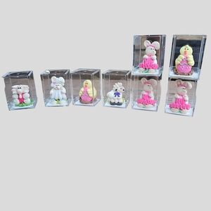 Bubblegum Buddies Easter Rabbits 1987 lot of 8 with cases bunnies lamb chick